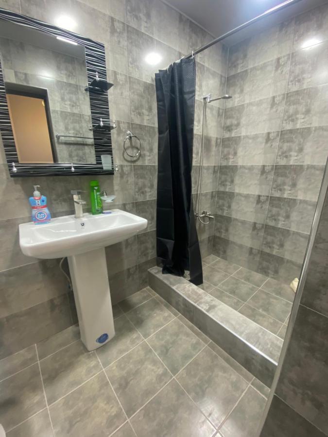 2 Cosy Apartment In Townhouse Near Airport Evn Geghanist  Eksteriør bilde